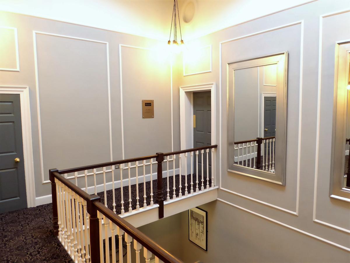 The Corson At Claremont Apartments リーズ エクステリア 写真